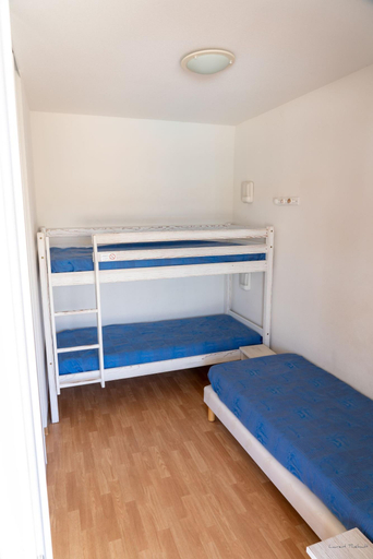 Bedroom 4, Résidence Les Alcyons, Gironde
