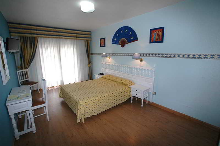 Bedroom 3, Campomar de Isla, Cantabria