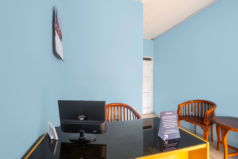 Lobby 3, 2302 Blue House Costel, Cianjur