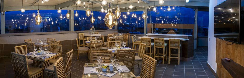 Restaurant 3, Seven Inn, Medellín