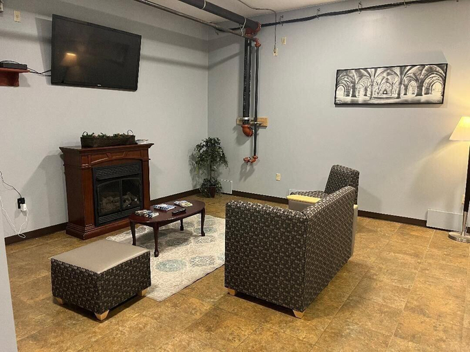Public Area, Gamble Farm Inn and Suites, Lycoming