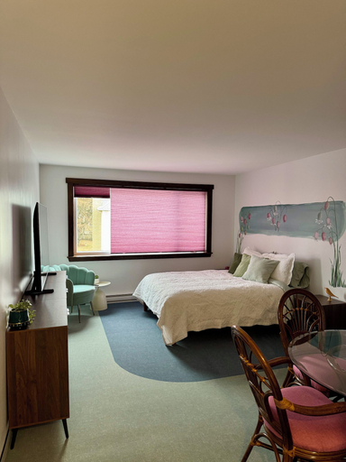 Room, Les lofts de la rivière, Matane