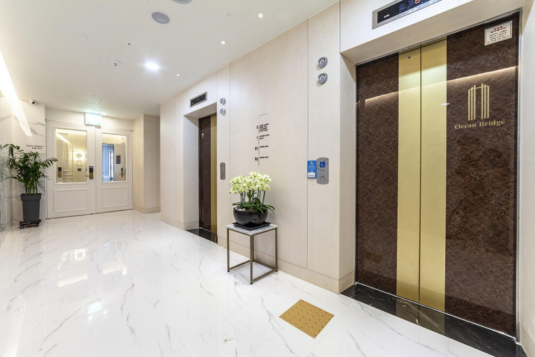 Public Area 3, Ocean 2 Heaven, Suyeong