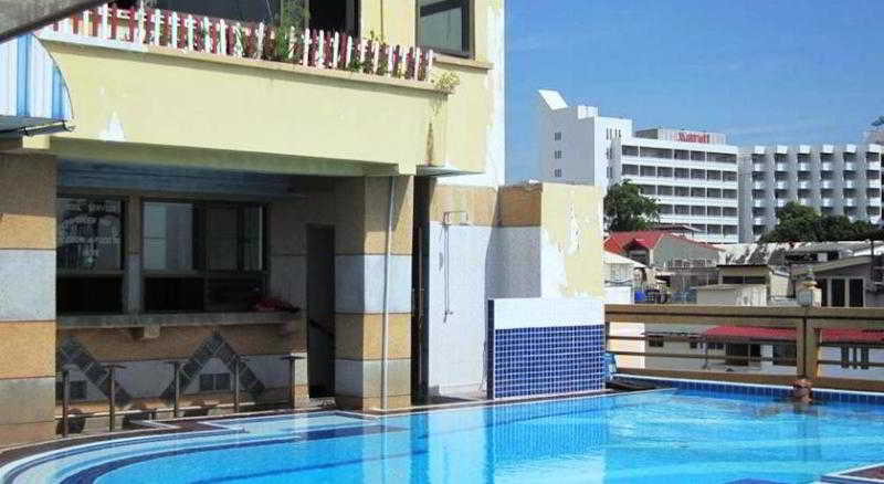 Pool 3, A A Hotel Pattaya, Pattaya