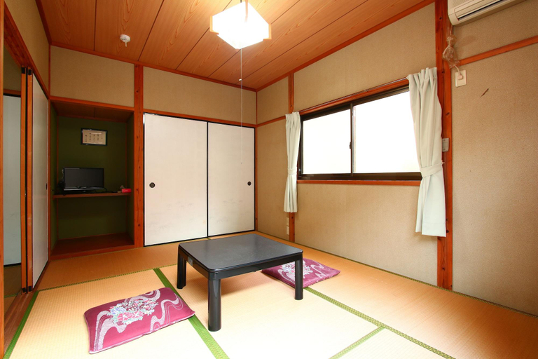 Bedroom 5, Senju No Sato Ramune Onsen, Kirishima