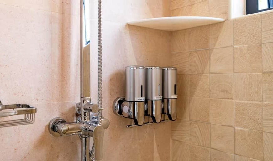Bathroom 2, CASA GEM Seychelles
