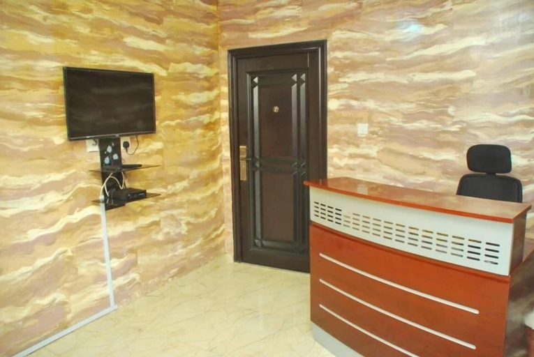 Others, Tobby Royal Suites, Kosofe