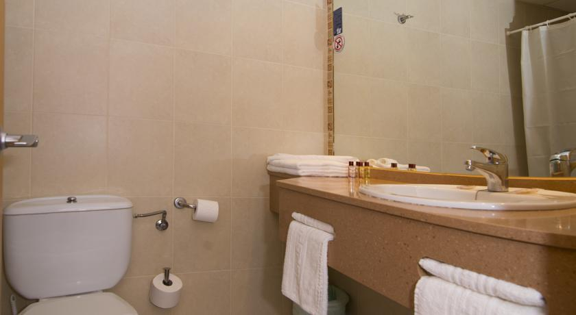 Bathroom, Caribe, Baleares