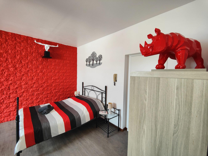Room 2, Private Comfortable Apartments, Moselle