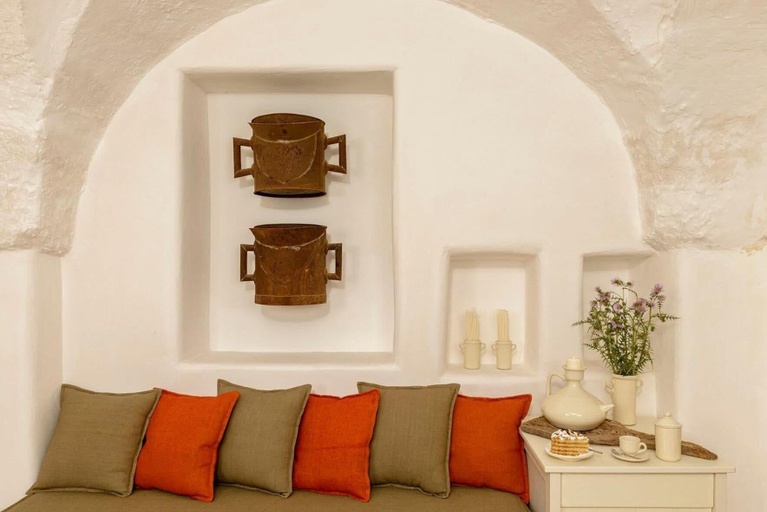 Room 4, Masseria Stefanodelconte, Brindisi
