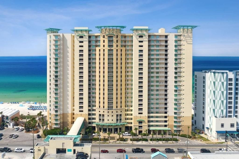 Exterior & Views 2, Aqua, Bay