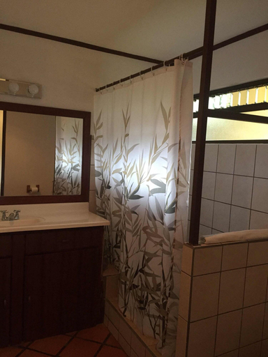 Room 2, hotel trapp family country inn, Alajuela