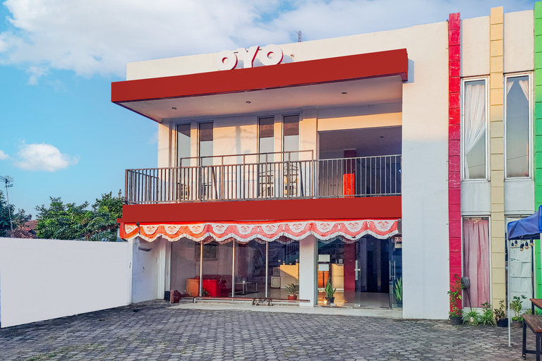 General view 3, Hotel O Enggal Near Gor Saburai, Bandar Lampung