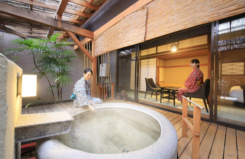 Room 2, Kutsuroginotei  Kunitachi, Fuefuki