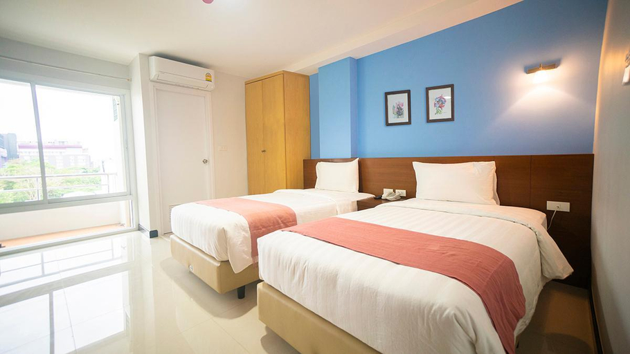 Bedroom 3, The Willing Hotel and Residence, Lak Si