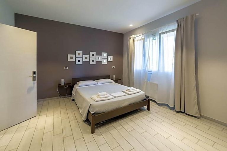 Bedroom 5, Anda e Rianda, Florence