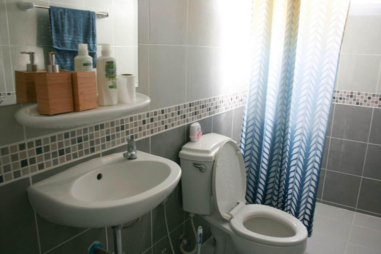 Bathroom 4, Turtle Rooms, Phuket Island