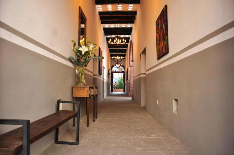 Public Area 2, Clandestino Hotel Recreo - Adults Only, Allende