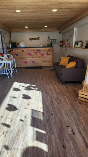Public Area 3, Golden Arrow Motel, Prowers