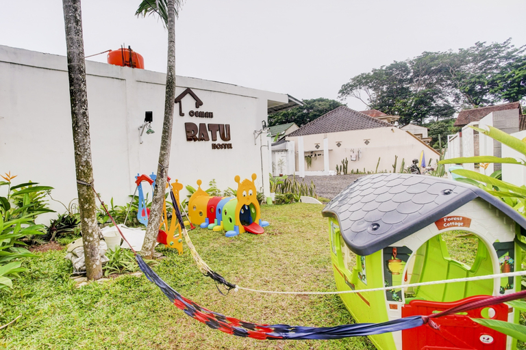 General view 3, 90124 Oemah Ratu Hostel Syariah, Bandar Lampung
