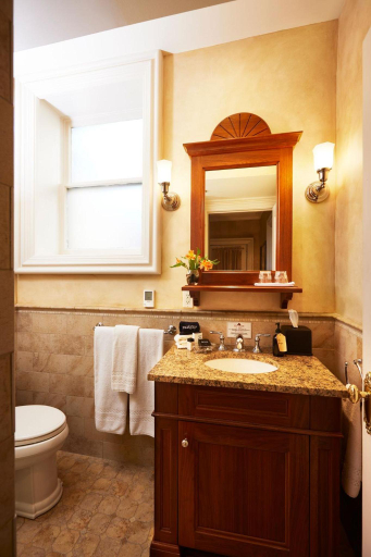 Bathroom 3, Mansion Hill Inn, Dane