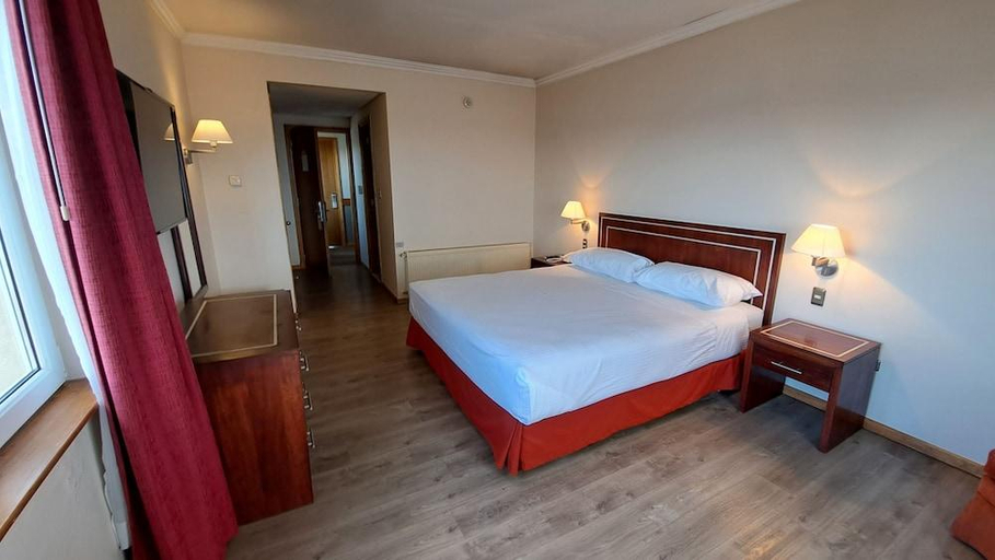Bedroom 3, Hotel Diego de Almagro Punta Arenas, Magallanes