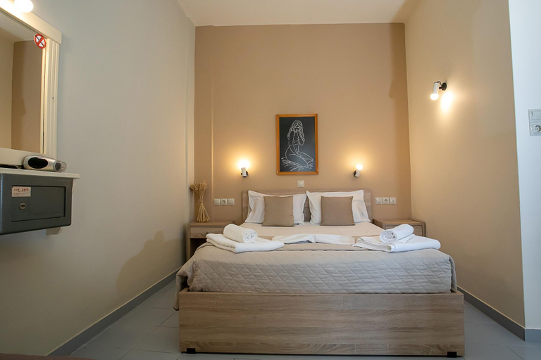 Bedroom 2, Rania Studios, Crete