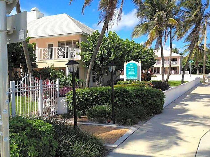 Exterior & Views 1, Dover House, Palm Beach