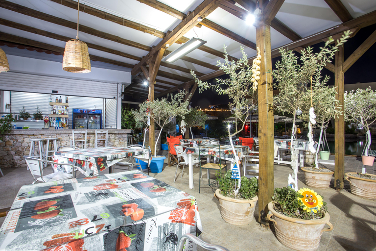 Food & Drinks 4, Vickys Studios, South Aegean