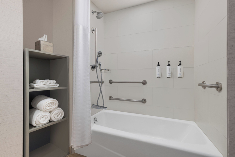 Bathroom 5, voco Orange County - Airport by IHG, Orange