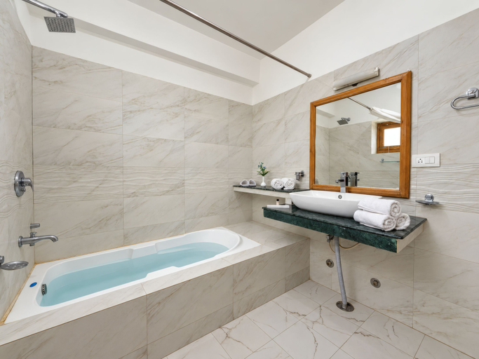 Bathroom 3, Hotel New Glacier View, Leh