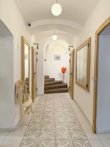 Public Area, Hotel At Golden Scissors, Praha 1