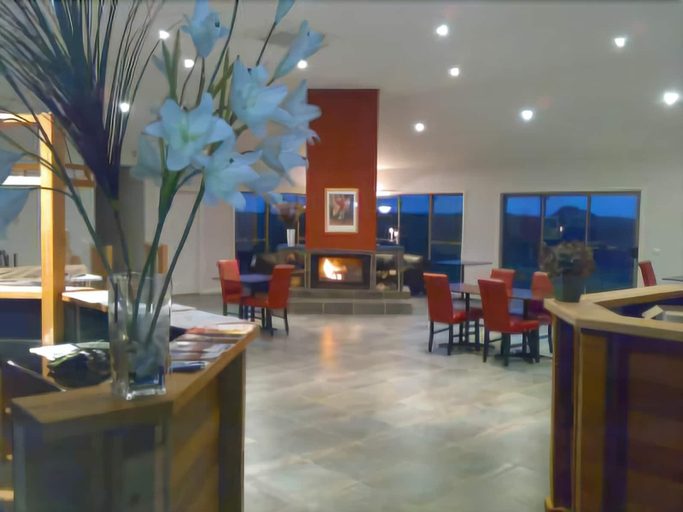 Lobby 5, Swan Lake Guest House, Bass Coast  - Phillip Is.