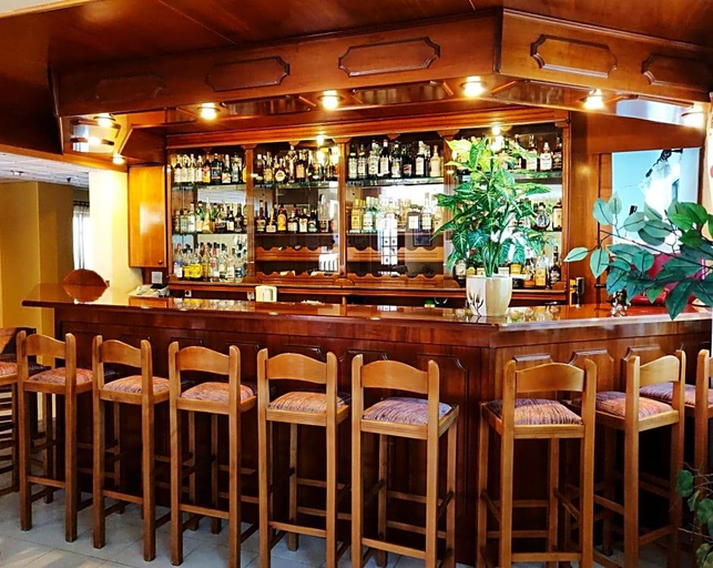 Food & Drinks 5, Titania - Karpathos, South Aegean