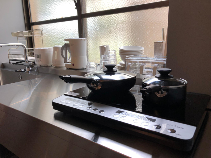 Room 5, Santiago Guesthouse Naha, Naha