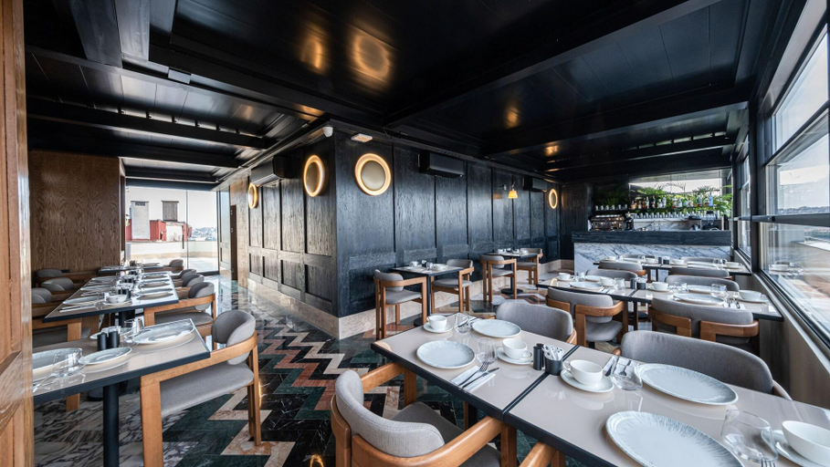 Restaurant 5, The Gift Hotel, Fatih