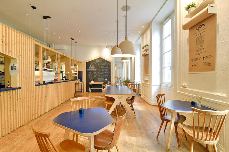 Food & Drinks 5, Away Hostel & Coffee Shop, Rhône