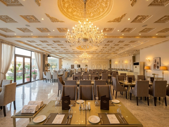 Restaurant 4, Regency Suite Hotel, Lahore