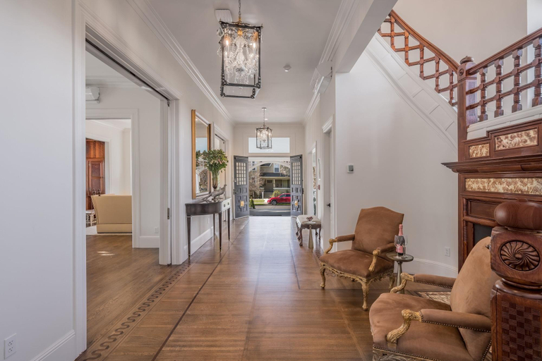 Public Area 3, The George Luxury Boutique Inn, Napa