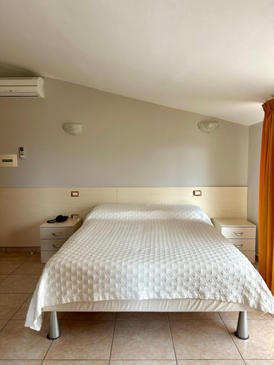 Bedroom 4, Casale Degli Ulivi, Salerno