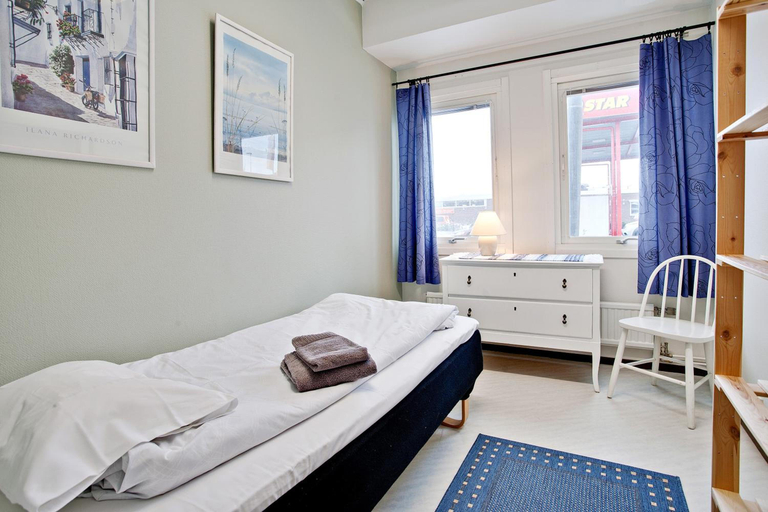 Bedroom 5, Bed's Rumsuthyrning, Norrköping