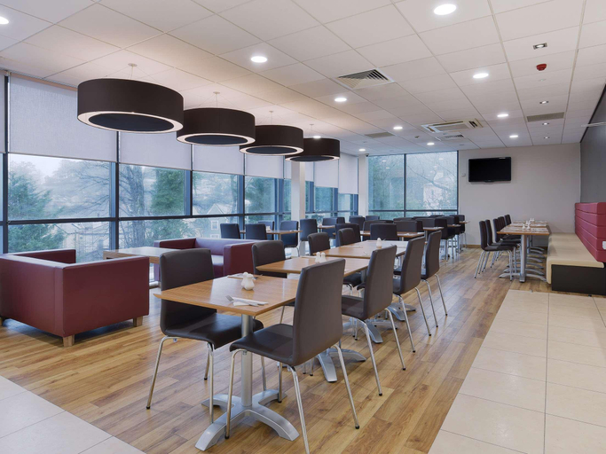 Food & Drinks 5, Travelodge Torquay, Torbay