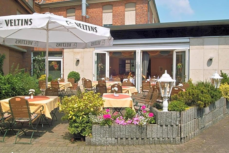 Exterior & Views 2, Witte, Warendorf