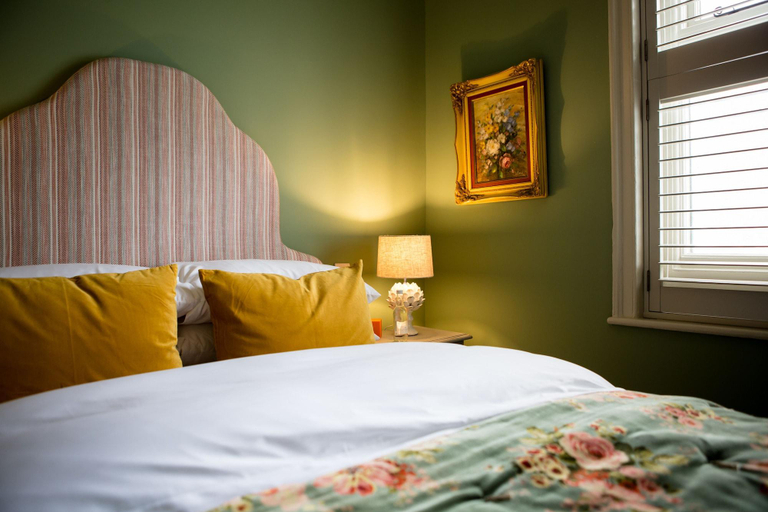 Room 3, Moore House, East Sussex