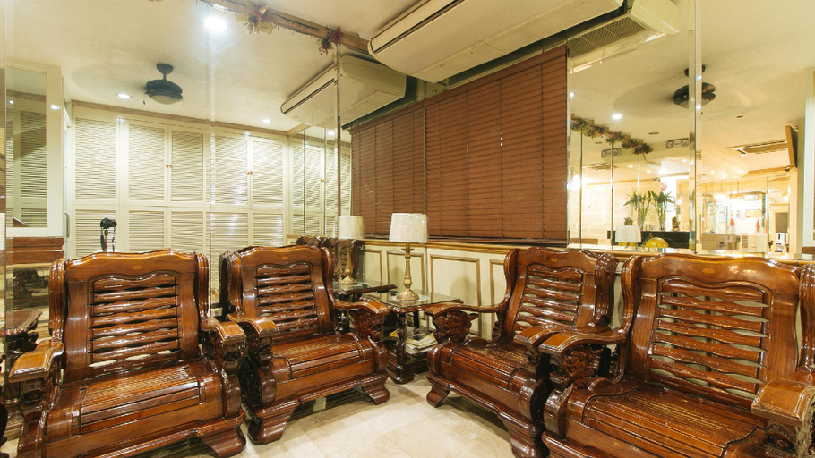 Lobby 4, Peace Hotel, Manila City