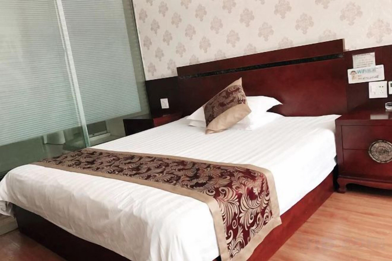 Bedroom 3, FanYing Business Hotel, Huzhou