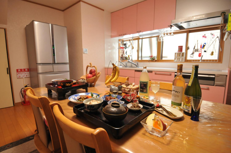 Food & Drinks 5, Daichan Farm Guest House, Asahi