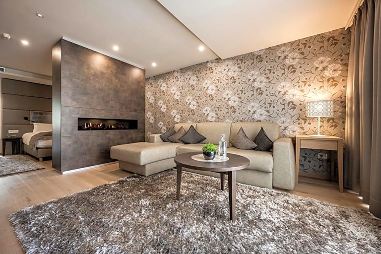Lobby 4, Gnaid, Bolzano