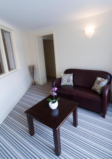 Public Area 2, Castle Limes Hotel, Warwickshire