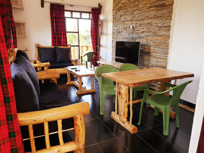 Public Area, Merinja Guesthouse, Naivasha